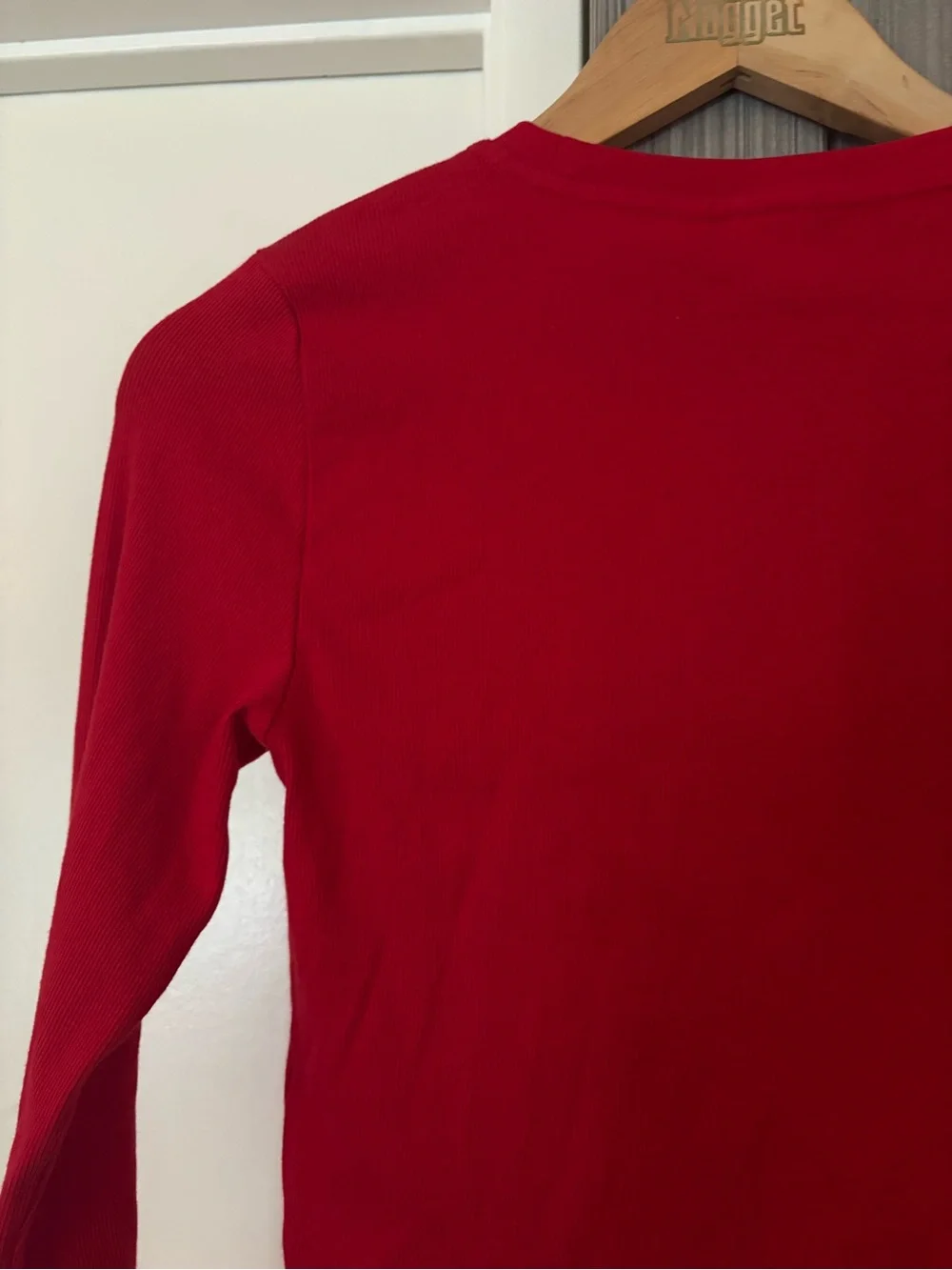 NWT Aritzia HomeStretch Rib Crew Waist Longsleeve Flashing Red Size Medium